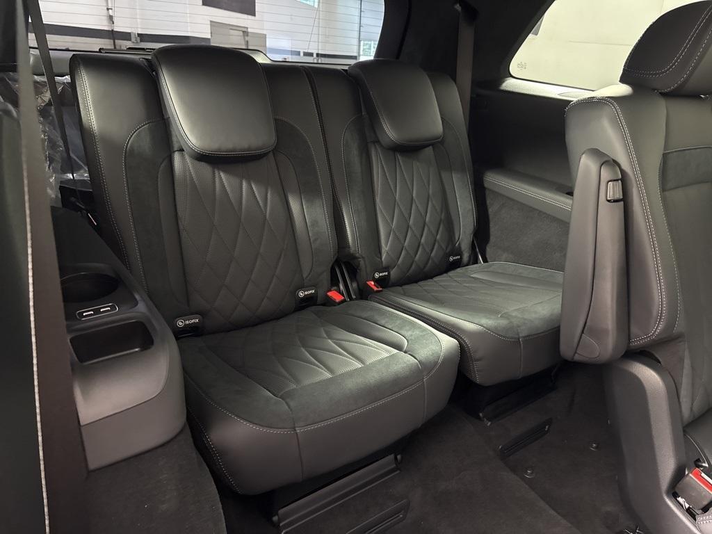 new 2025 Mercedes-Benz AMG GLS 63 car, priced at $169,465
