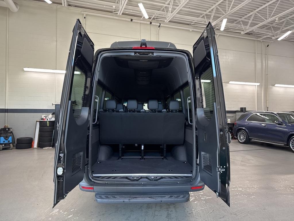 new 2026 Mercedes-Benz Sprinter 2500 car, priced at $91,296