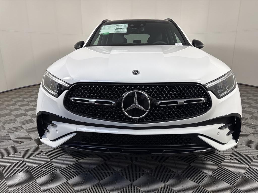 new 2025 Mercedes-Benz GLC 350e car, priced at $70,670