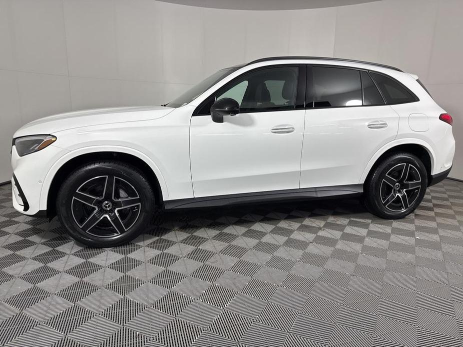 new 2025 Mercedes-Benz GLC 350e car, priced at $70,670