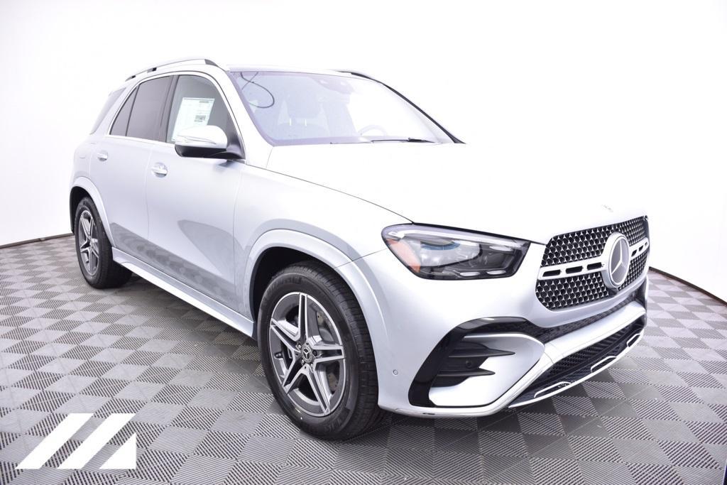 new 2024 Mercedes-Benz GLE 450 car, priced at $87,840