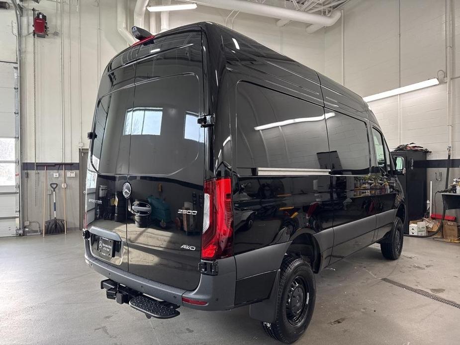 new 2025 Mercedes-Benz Sprinter 2500 car, priced at $82,333