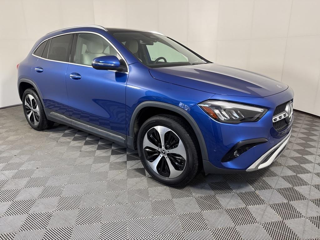 used 2025 Mercedes-Benz GLA 250 car, priced at $44,924