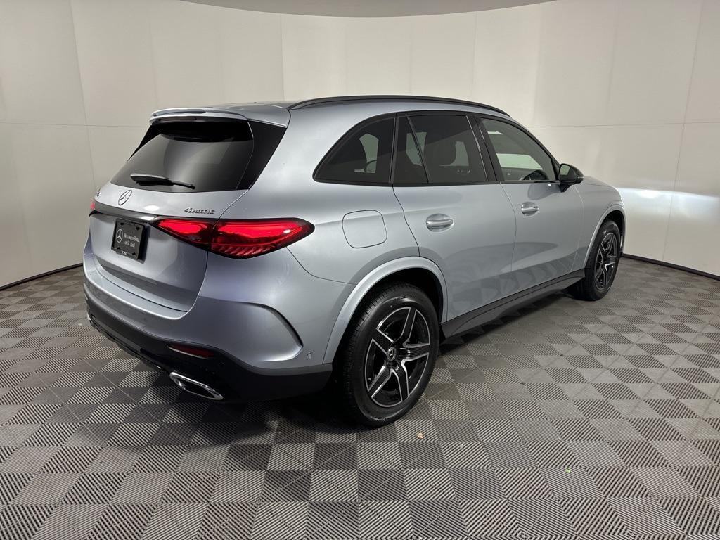 new 2025 Mercedes-Benz GLC 350e car, priced at $73,370