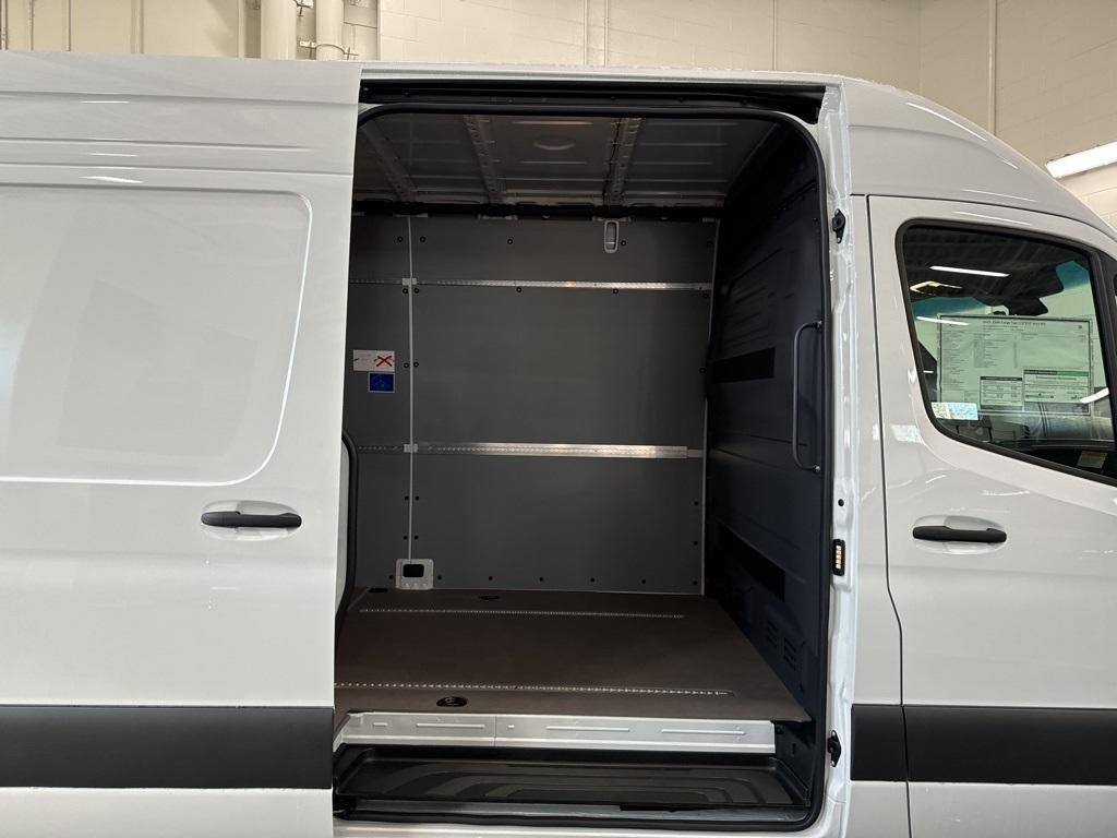 new 2025 Mercedes-Benz Sprinter 2500 car, priced at $74,407