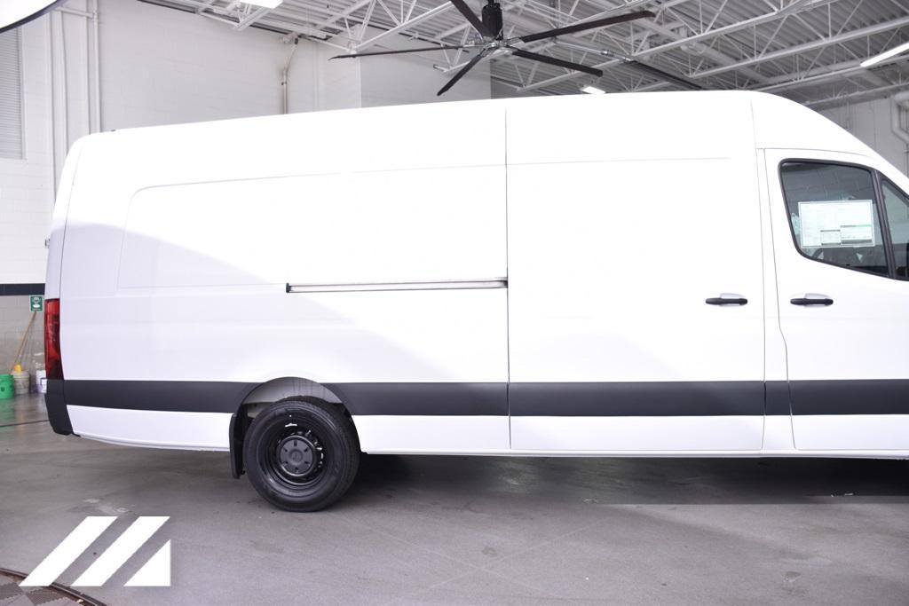 new 2024 Mercedes-Benz Sprinter 2500 car, priced at $75,821