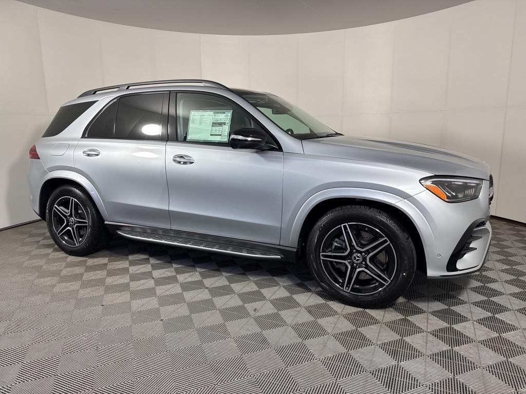 new 2026 Mercedes-Benz GLE 450 car, priced at $79,400