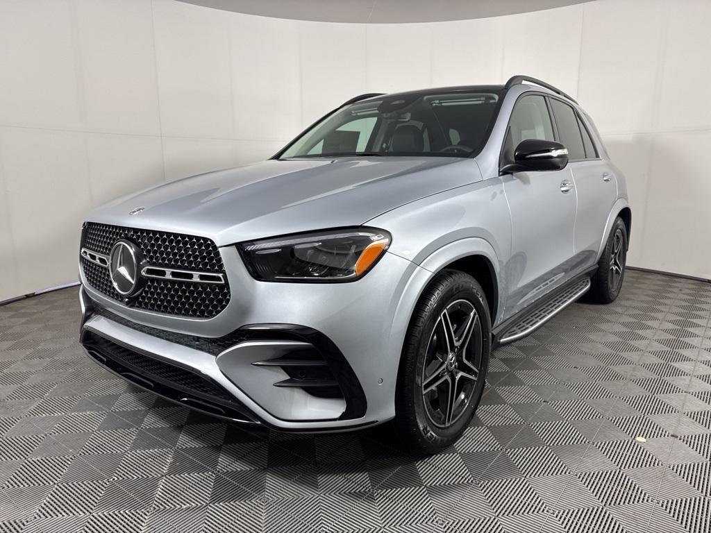 new 2026 Mercedes-Benz GLE 450 car, priced at $79,400