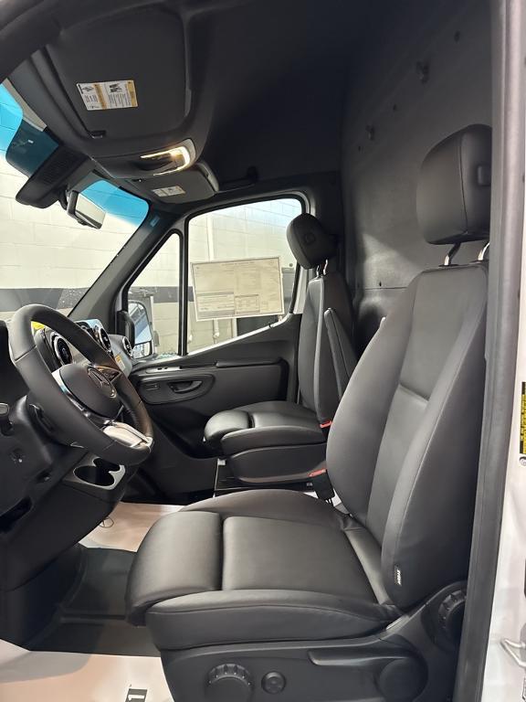 new 2026 Mercedes-Benz Sprinter 2500 car, priced at $72,525