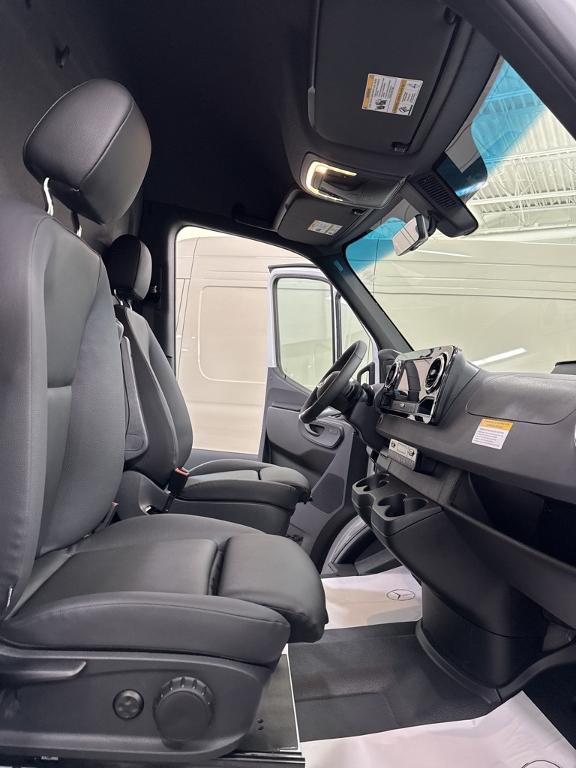 new 2026 Mercedes-Benz Sprinter 2500 car, priced at $72,525