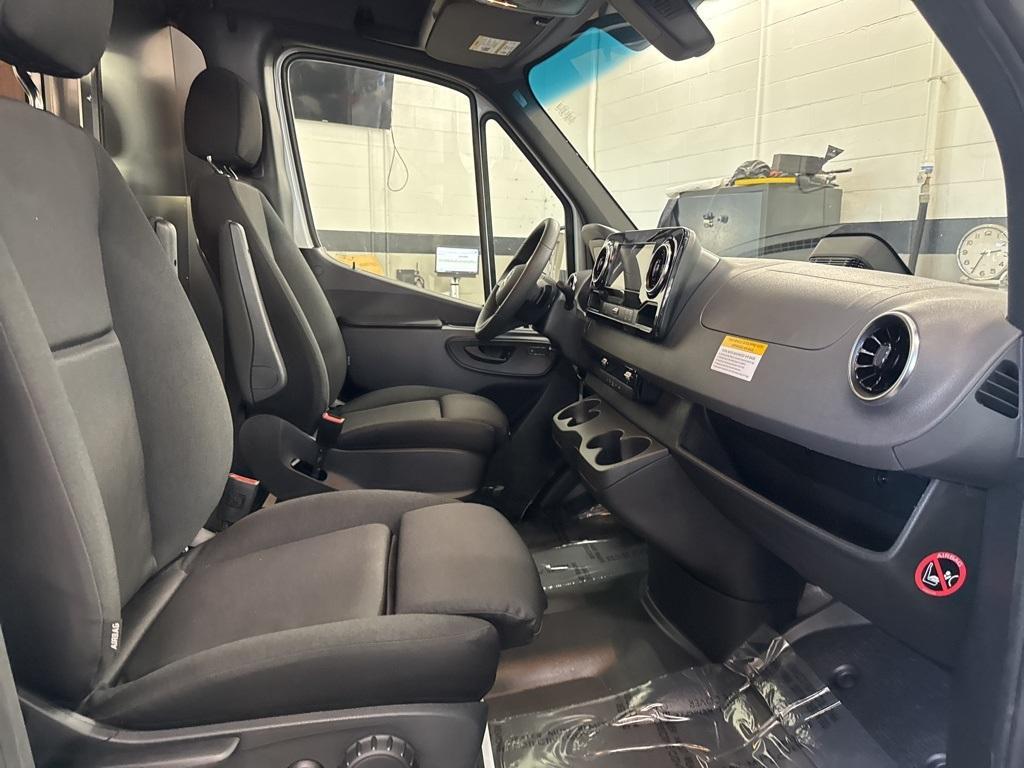 new 2026 Mercedes-Benz Sprinter 2500 car, priced at $69,575