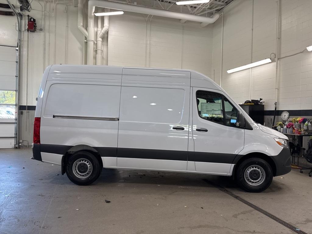 new 2026 Mercedes-Benz Sprinter 2500 car, priced at $69,575