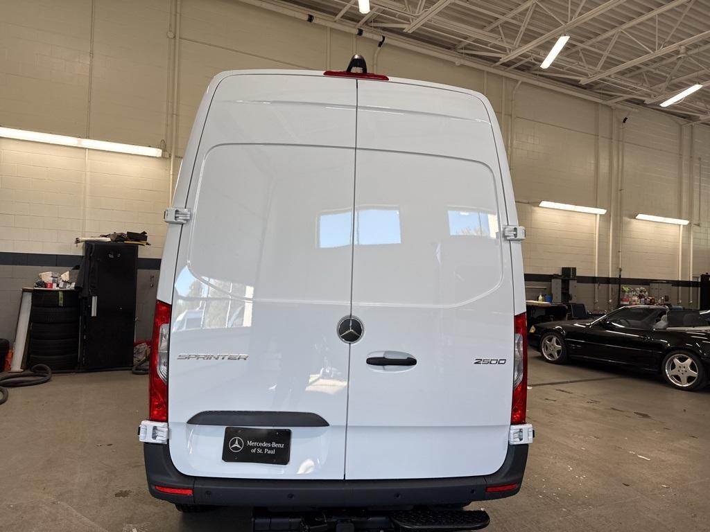 new 2026 Mercedes-Benz Sprinter 2500 car, priced at $69,575