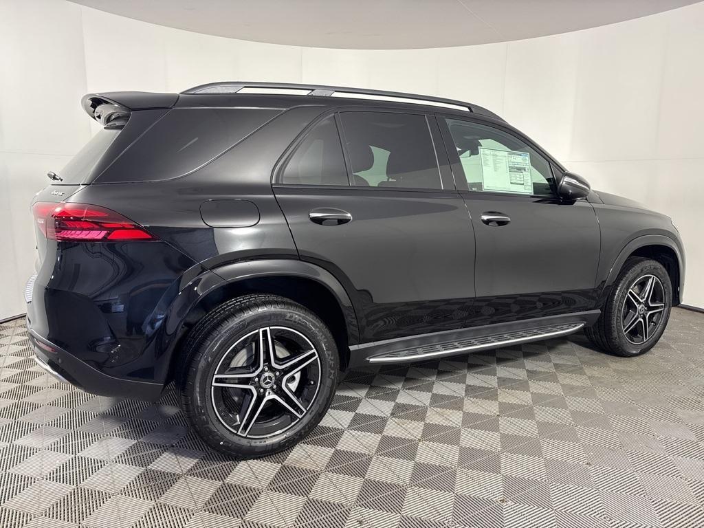 new 2025 Mercedes-Benz GLE 580 car, priced at $105,880