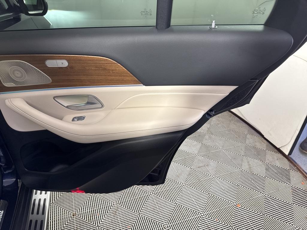 used 2022 Mercedes-Benz GLE 450 car, priced at $48,994