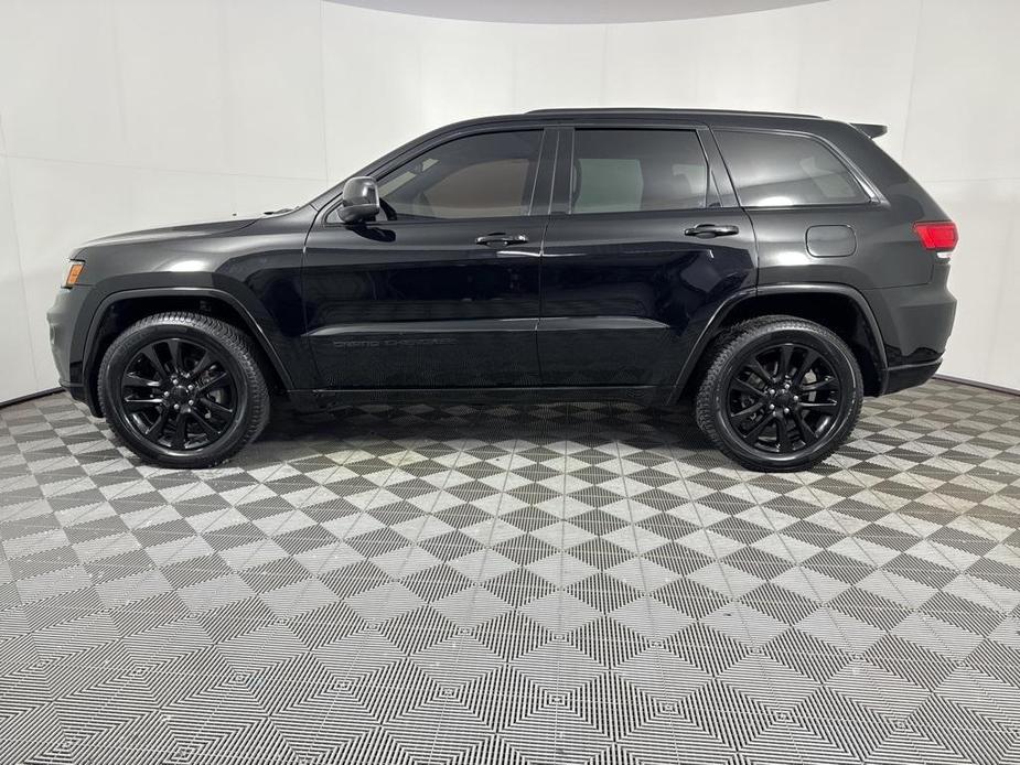 used 2018 Jeep Grand Cherokee car, priced at $22,499