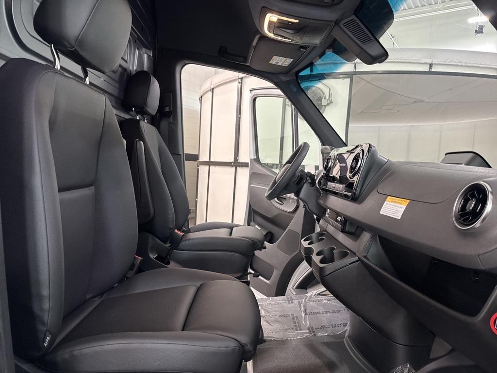 new 2025 Mercedes-Benz Sprinter 2500 car, priced at $58,873
