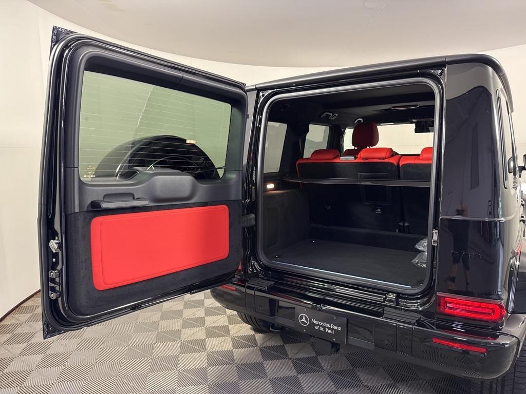 new 2025 Mercedes-Benz AMG G 63 car, priced at $210,795