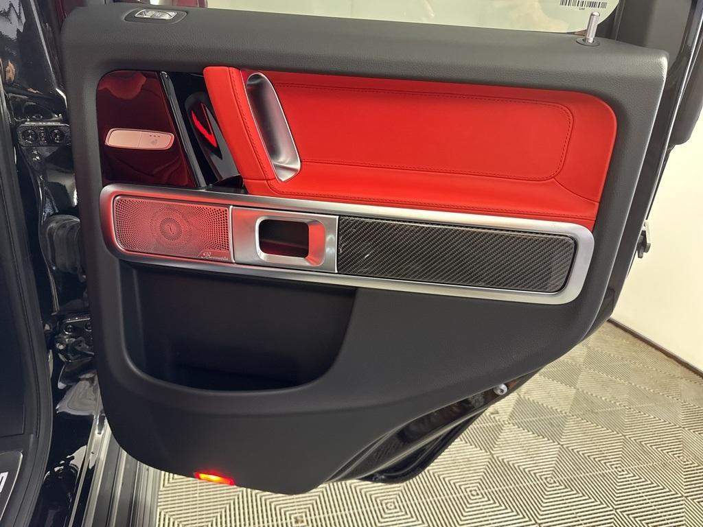 new 2025 Mercedes-Benz AMG G 63 car, priced at $210,795