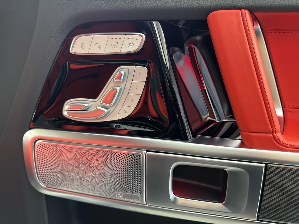 new 2025 Mercedes-Benz AMG G 63 car, priced at $210,795