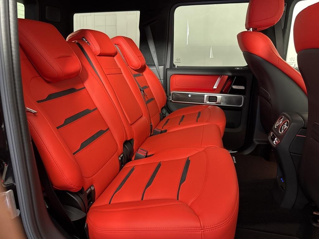 new 2025 Mercedes-Benz AMG G 63 car, priced at $210,795