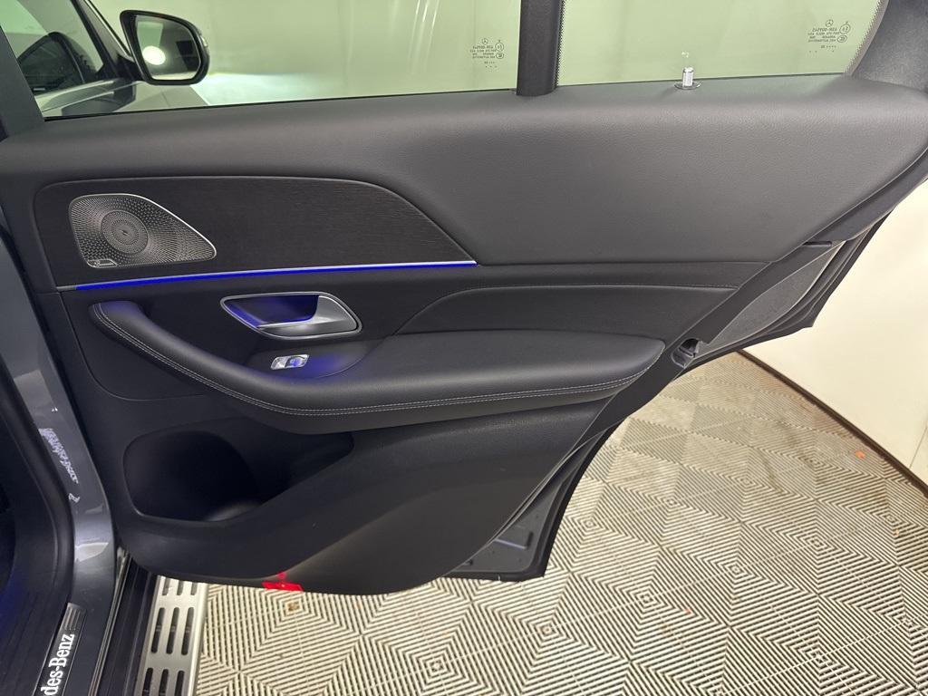 used 2022 Mercedes-Benz GLE 350 car, priced at $39,998