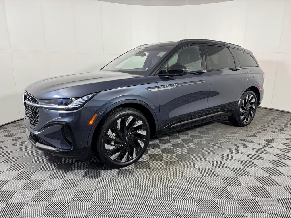 used 2024 Lincoln Nautilus car, priced at $52,631