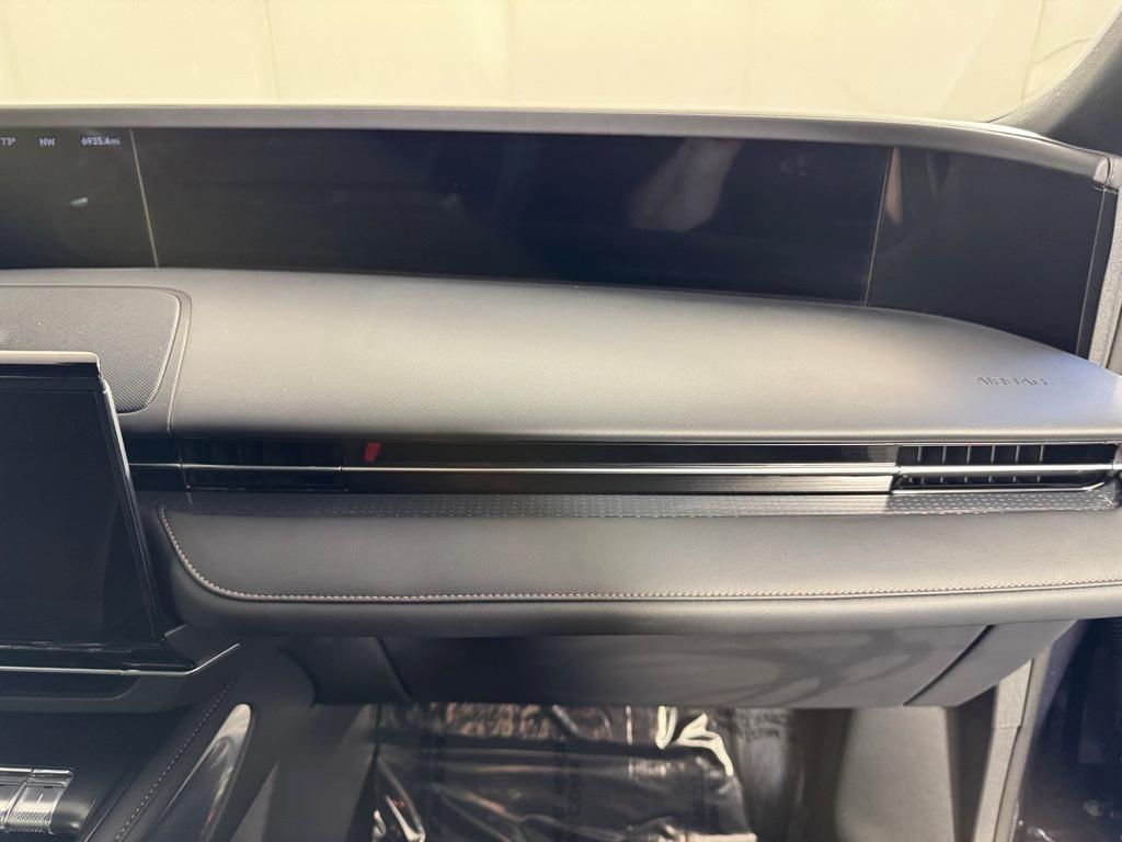 used 2024 Lincoln Nautilus car, priced at $52,631