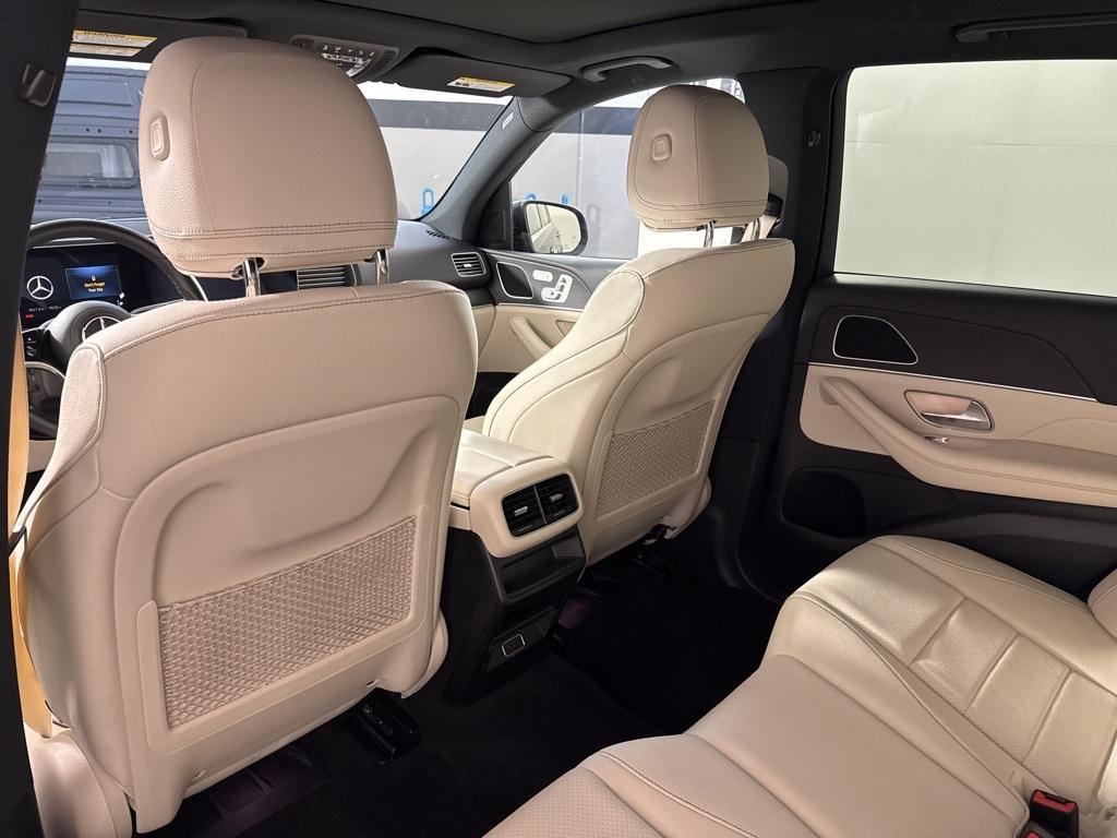 used 2025 Mercedes-Benz GLE 350 car, priced at $63,448