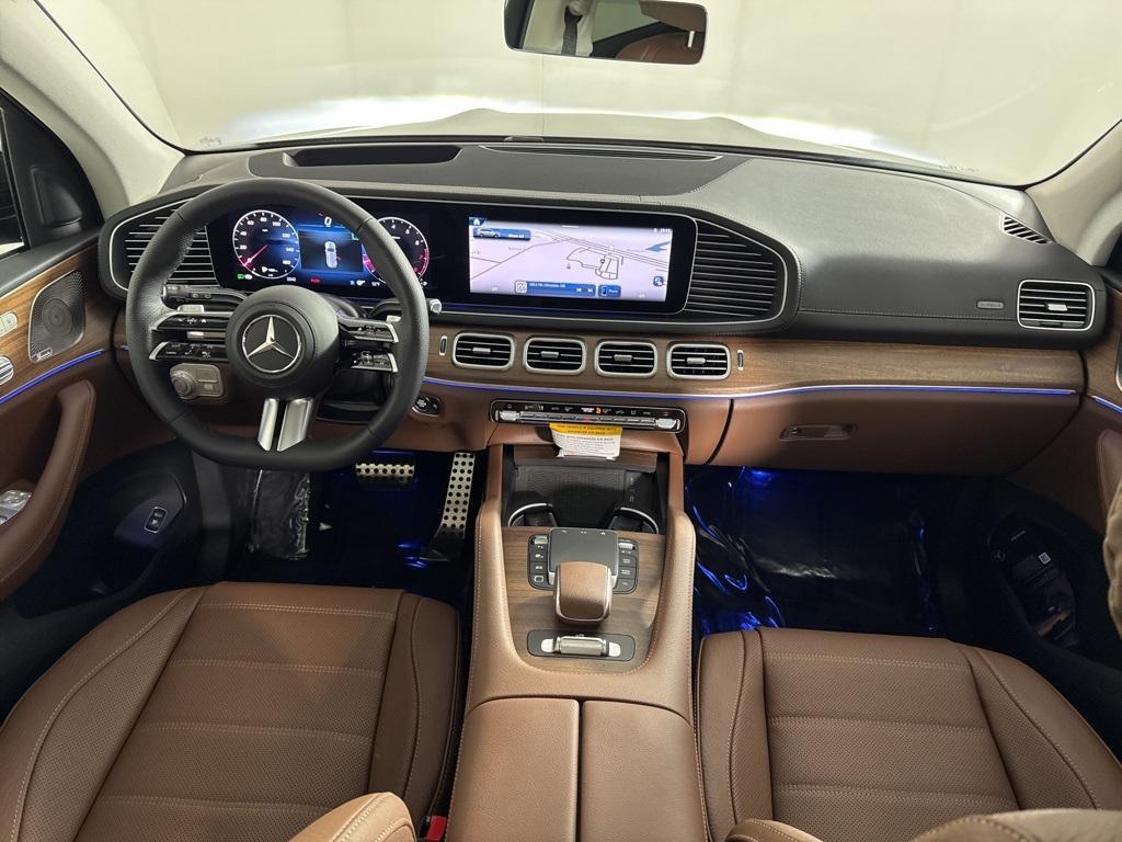 new 2026 Mercedes-Benz GLS 580 car, priced at $123,120