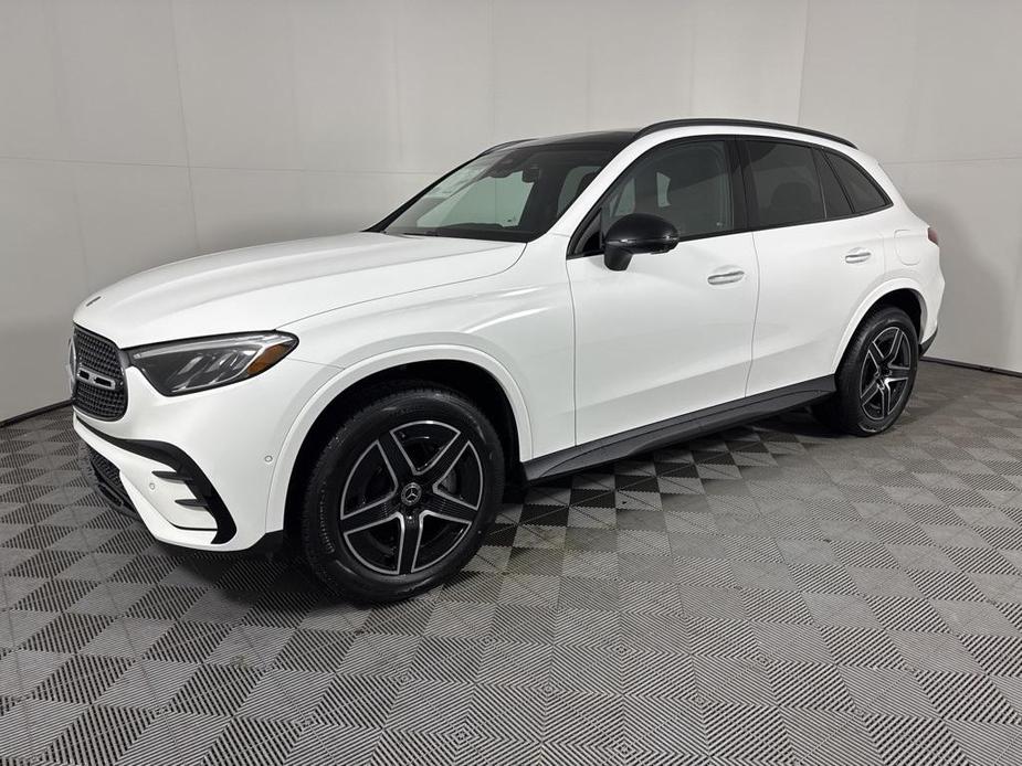 new 2025 Mercedes-Benz GLC 350e car, priced at $69,630