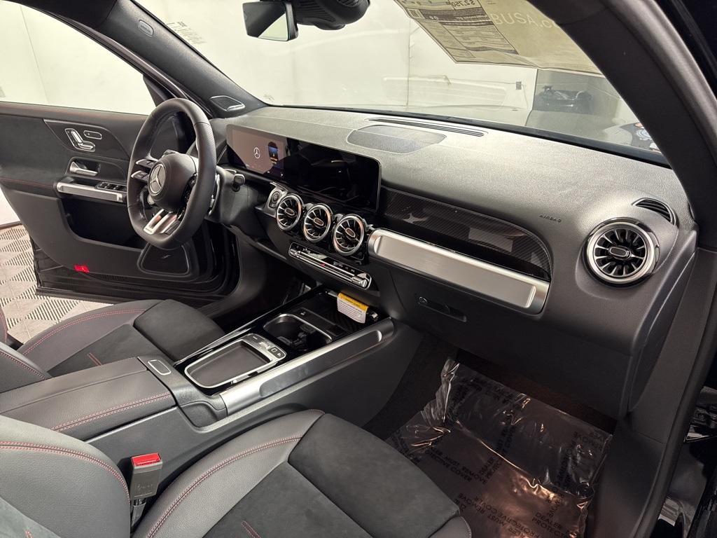 new 2025 Mercedes-Benz AMG GLB 35 car, priced at $65,500