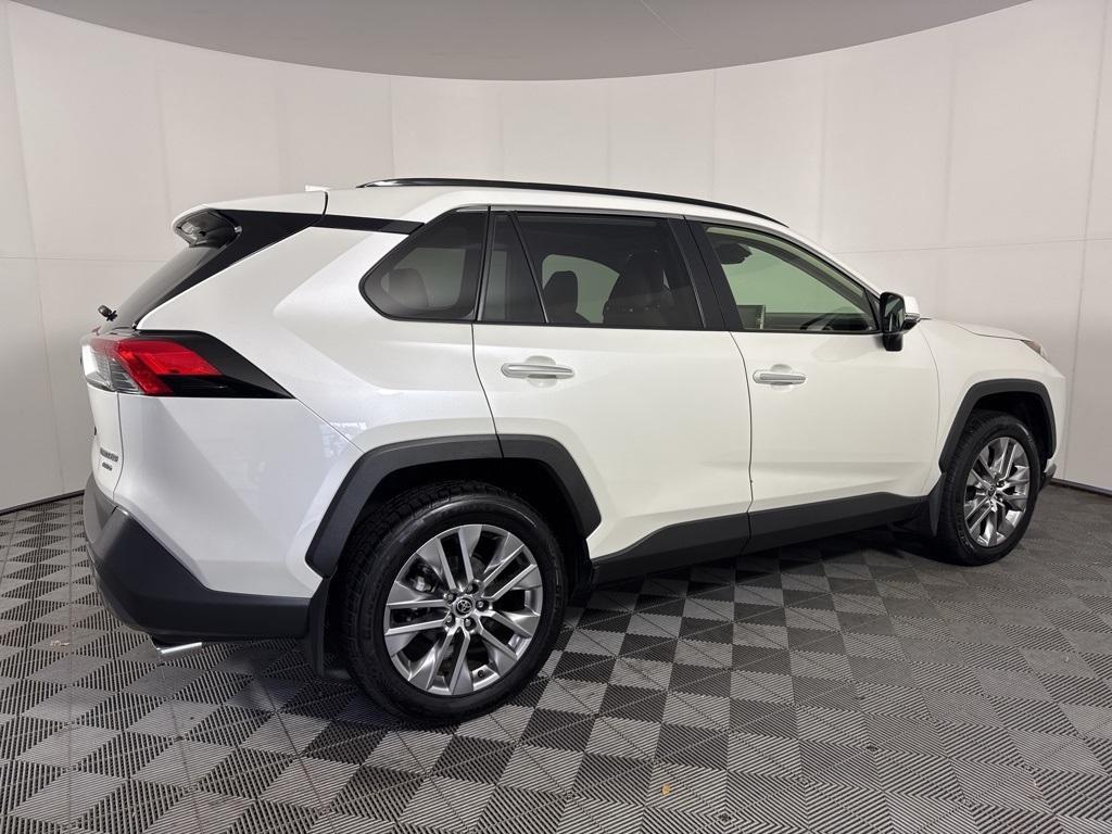 used 2021 Toyota RAV4 car, priced at $25,992