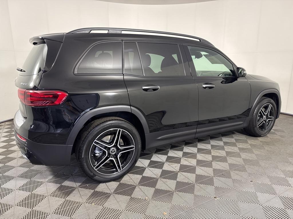 new 2025 Mercedes-Benz GLB 250 car, priced at $57,610