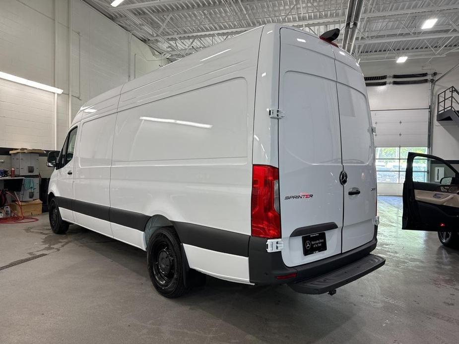 new 2024 Mercedes-Benz Sprinter 2500 car, priced at $68,377