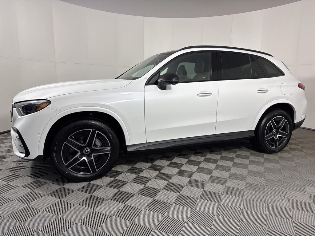 new 2025 Mercedes-Benz GLC 350e car, priced at $78,375