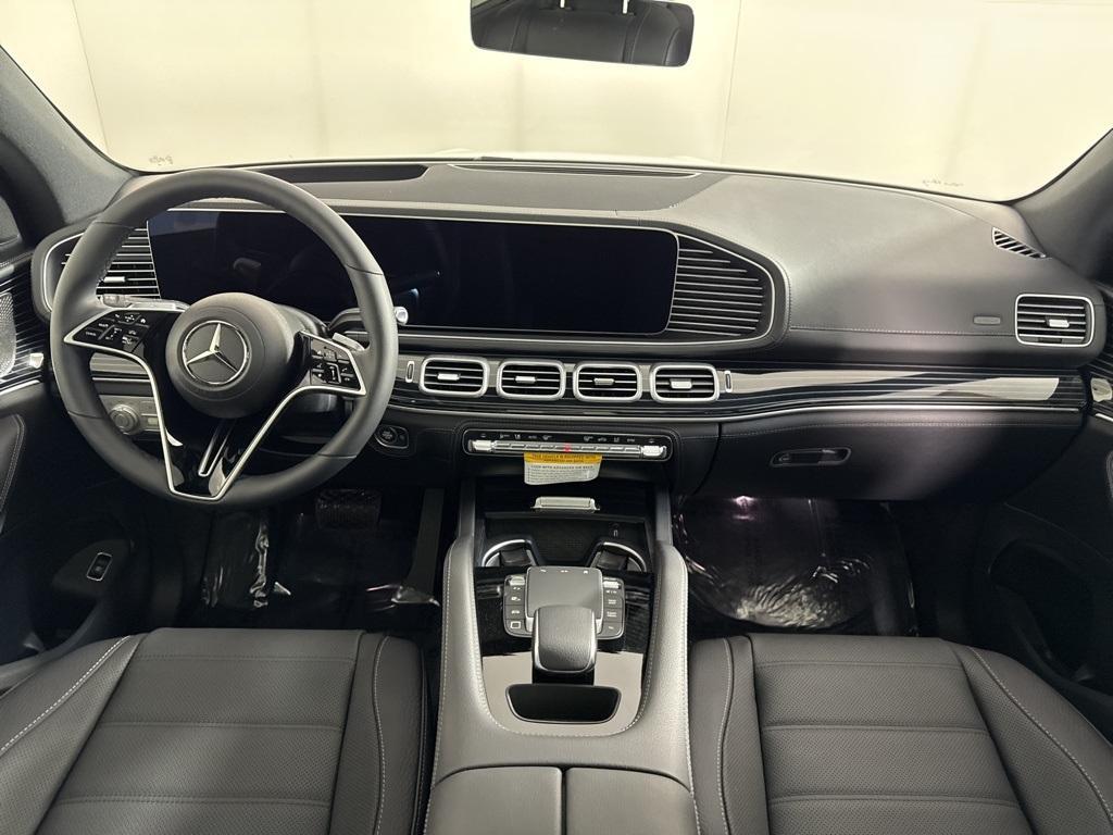 new 2026 Mercedes-Benz GLE 450 car, priced at $90,000