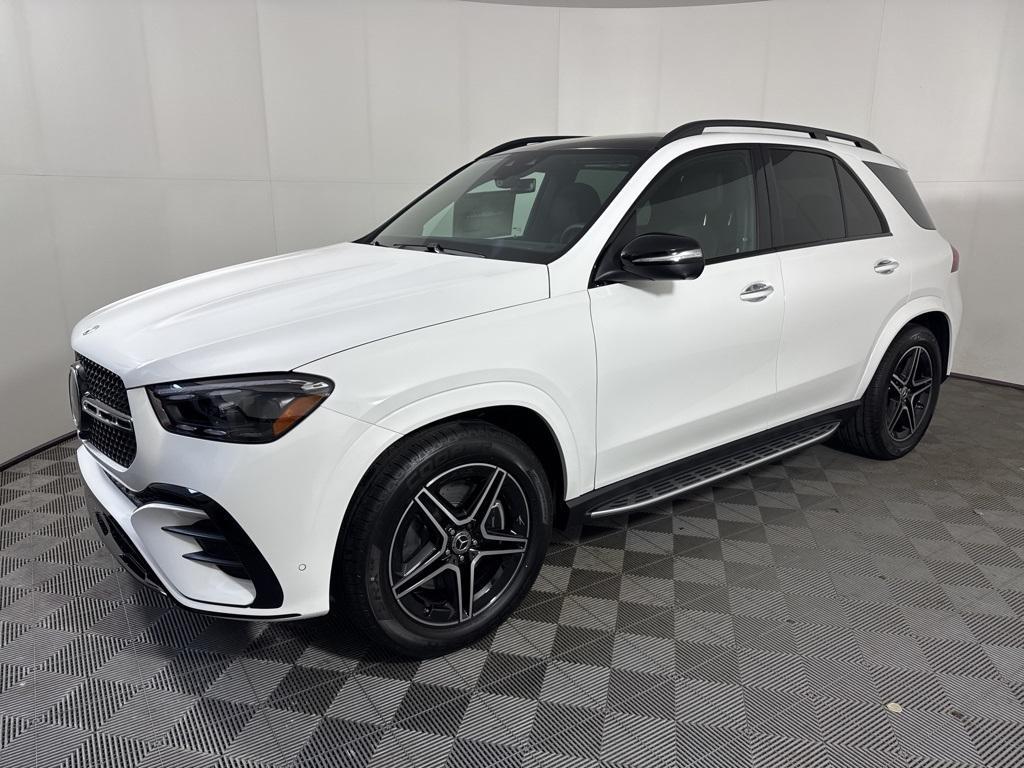 new 2026 Mercedes-Benz GLE 450 car, priced at $90,000