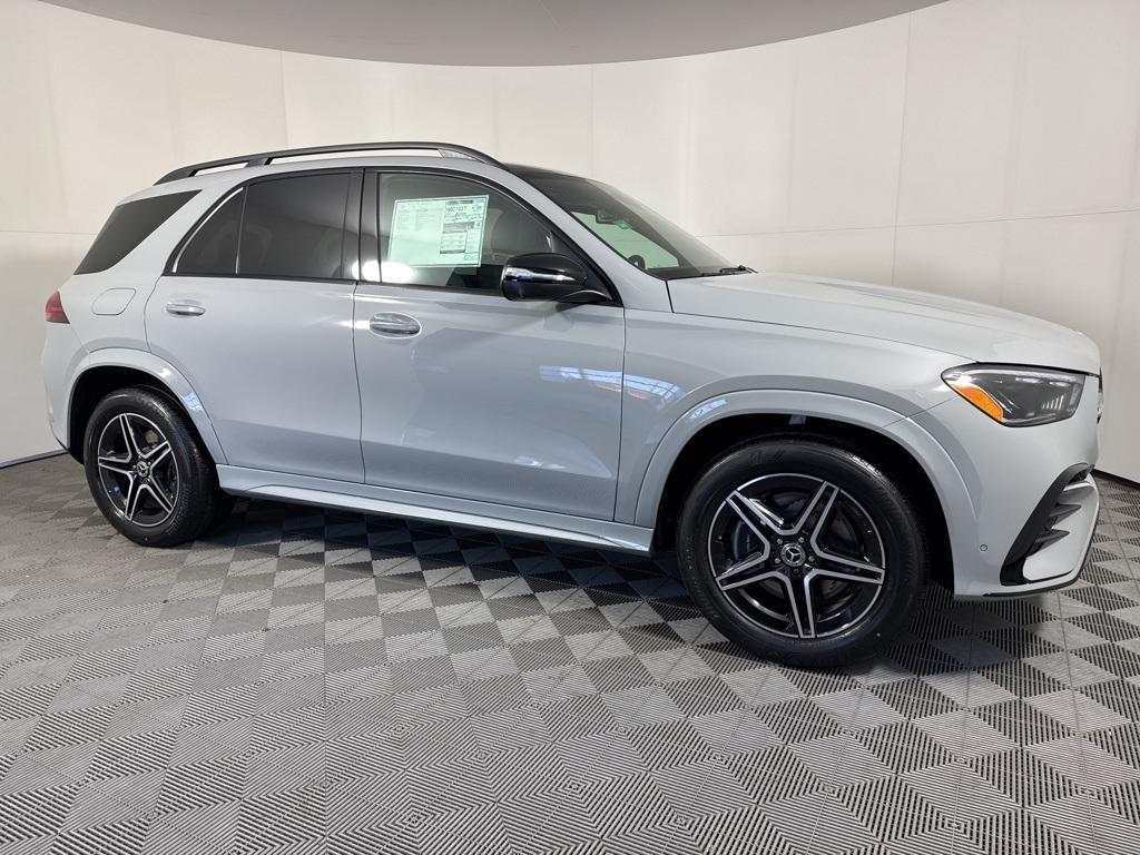 new 2025 Mercedes-Benz GLE 450e car, priced at $83,245