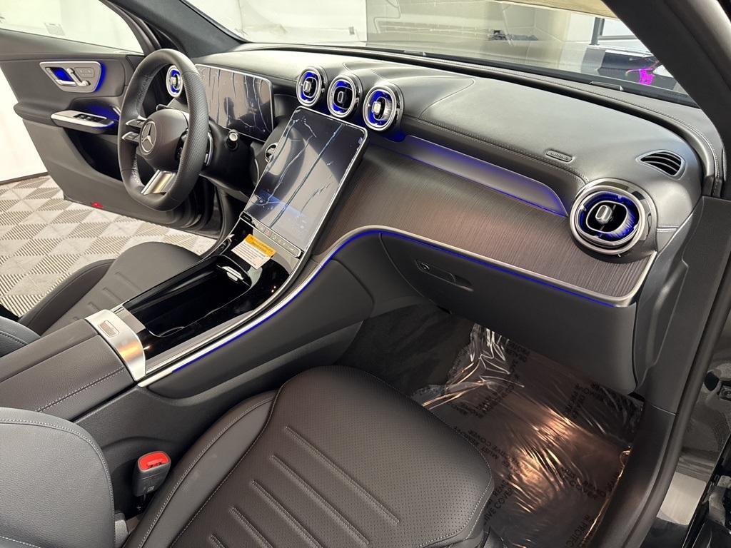 new 2025 Mercedes-Benz GLC 350e car, priced at $72,630