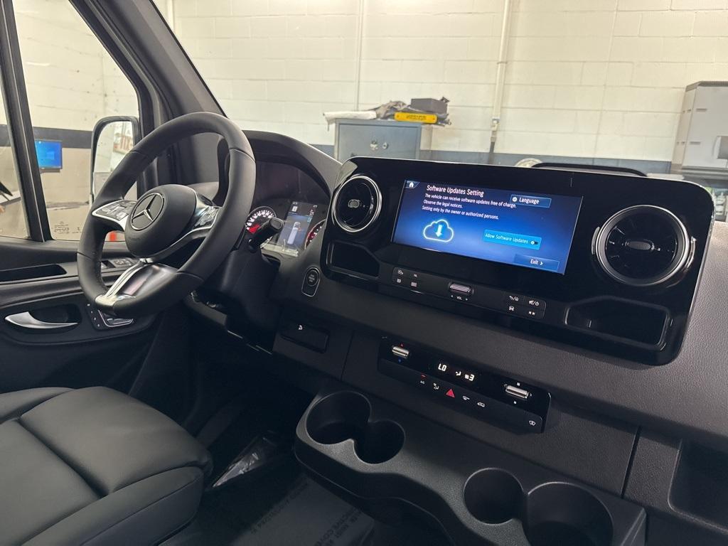 new 2025 Mercedes-Benz Sprinter 2500 car, priced at $85,975