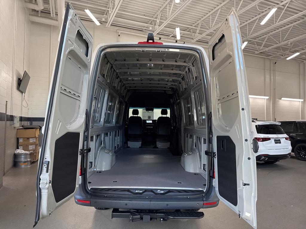 new 2025 Mercedes-Benz Sprinter 2500 car, priced at $85,975