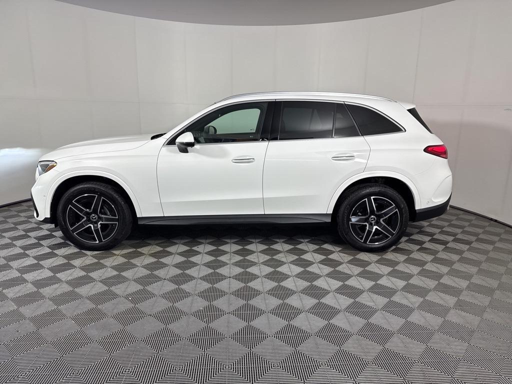 new 2025 Mercedes-Benz GLC 300 car, priced at $57,800