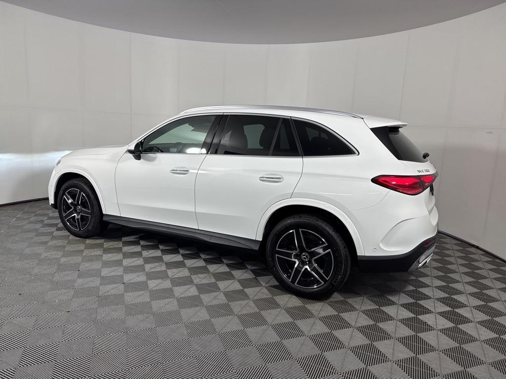 new 2025 Mercedes-Benz GLC 300 car, priced at $57,800