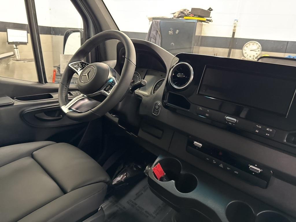 new 2026 Mercedes-Benz Sprinter 2500 car, priced at $75,342