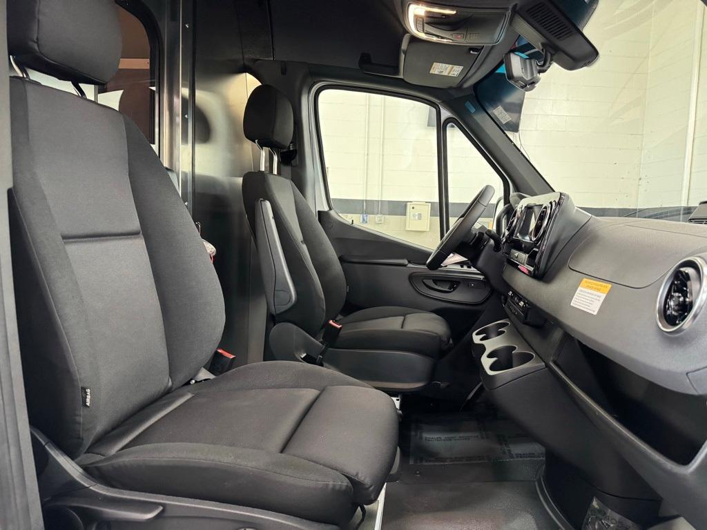 new 2026 Mercedes-Benz Sprinter 2500 car, priced at $70,551
