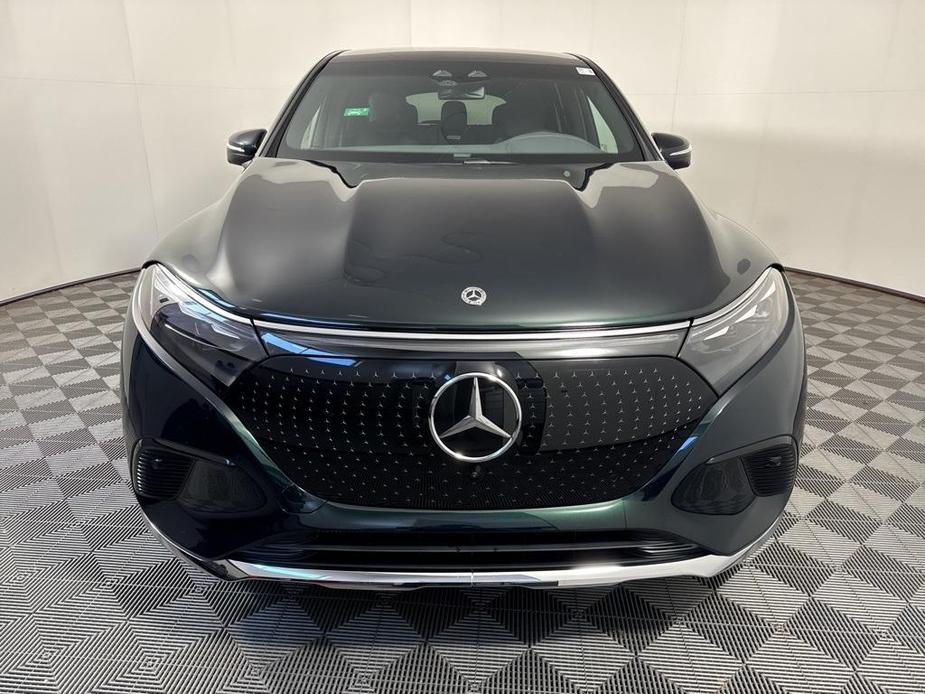 new 2024 Mercedes-Benz EQS 450 car, priced at $116,985