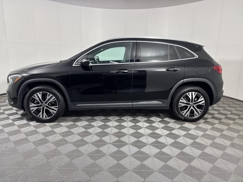used 2025 Mercedes-Benz GLA 250 car, priced at $43,717