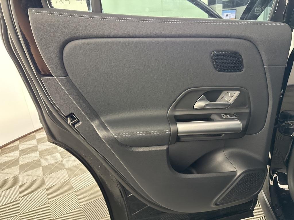 used 2025 Mercedes-Benz GLA 250 car, priced at $43,717