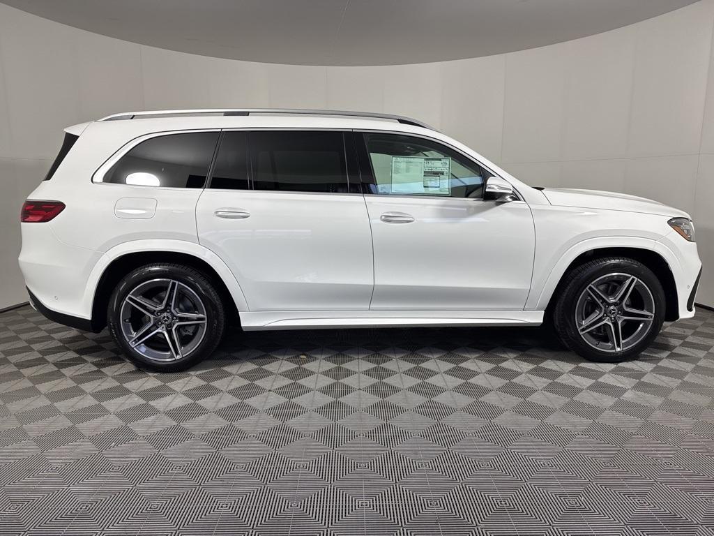 new 2025 Mercedes-Benz GLS 450 car, priced at $96,590